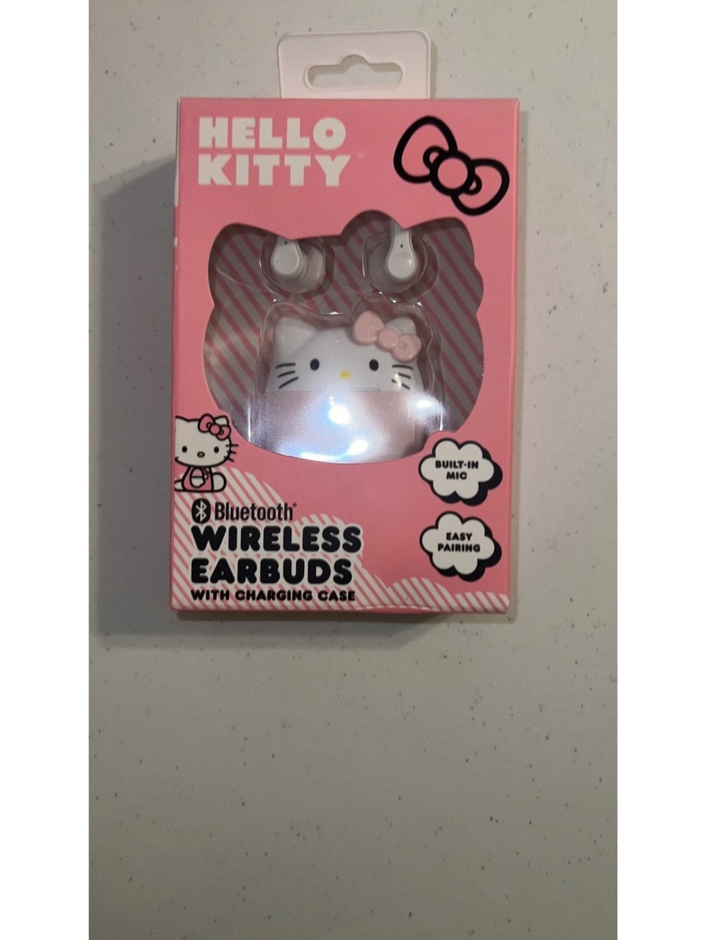 hello kitty earbuds